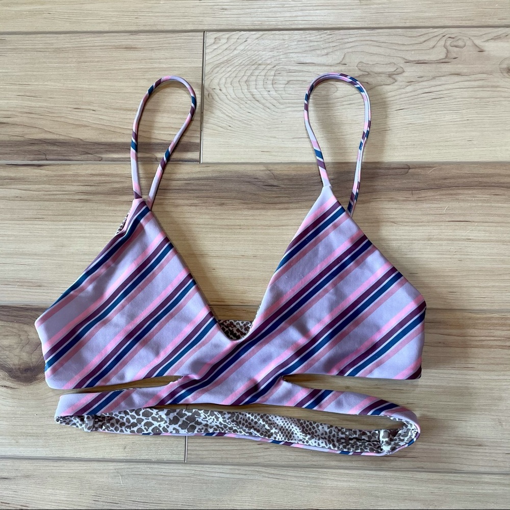 Acacia Swimwear bikini top Size: L